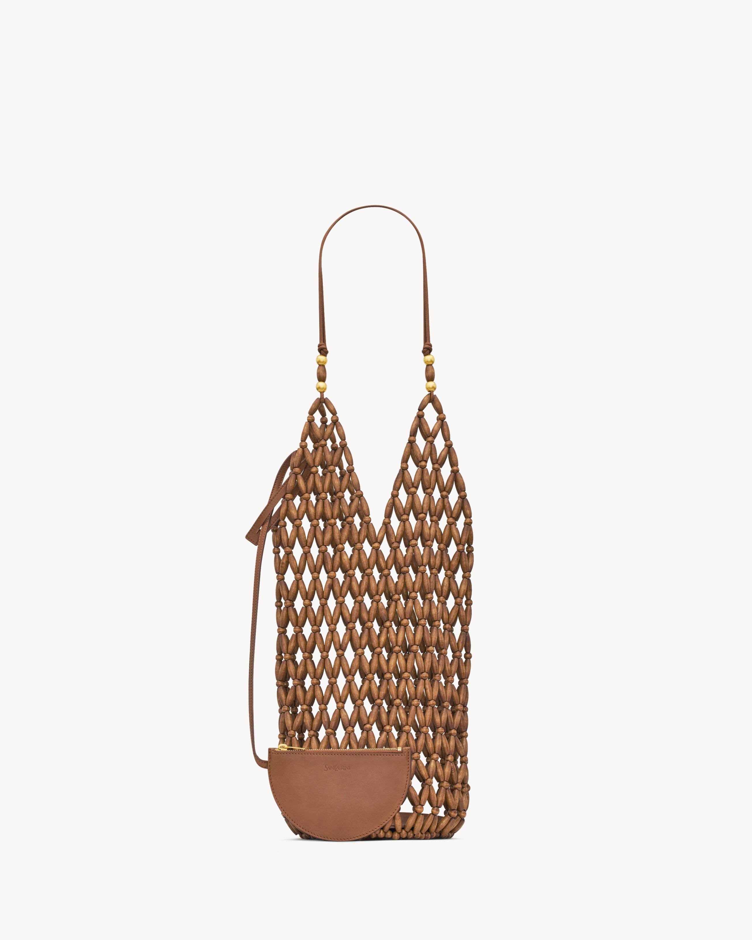 supple bucket in wood beads
