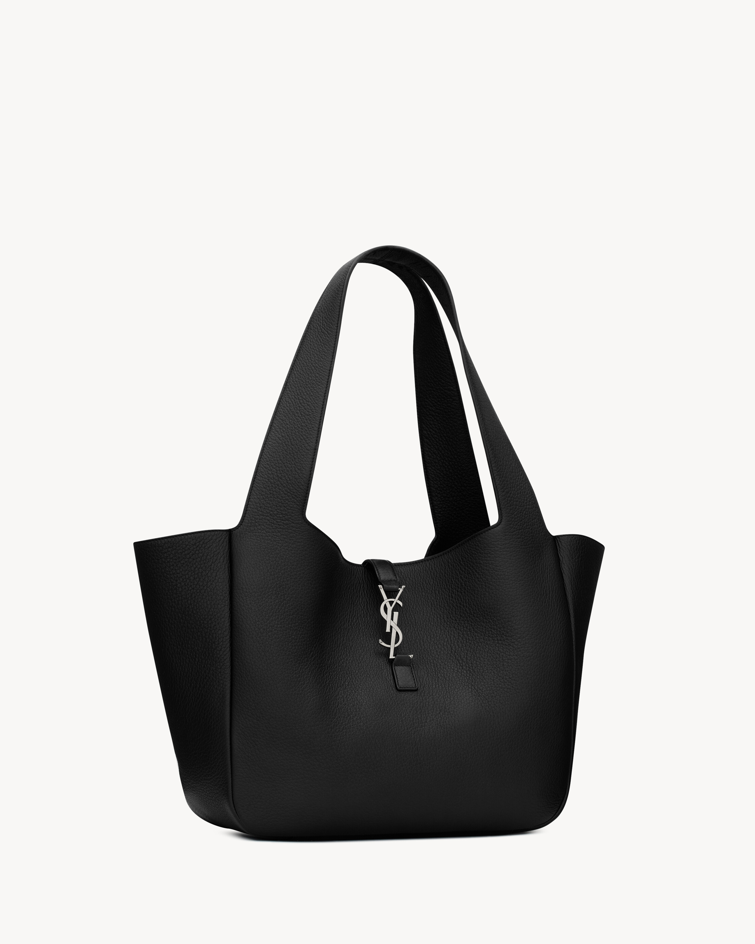 LE 5 À 7 BEA in grained leather
