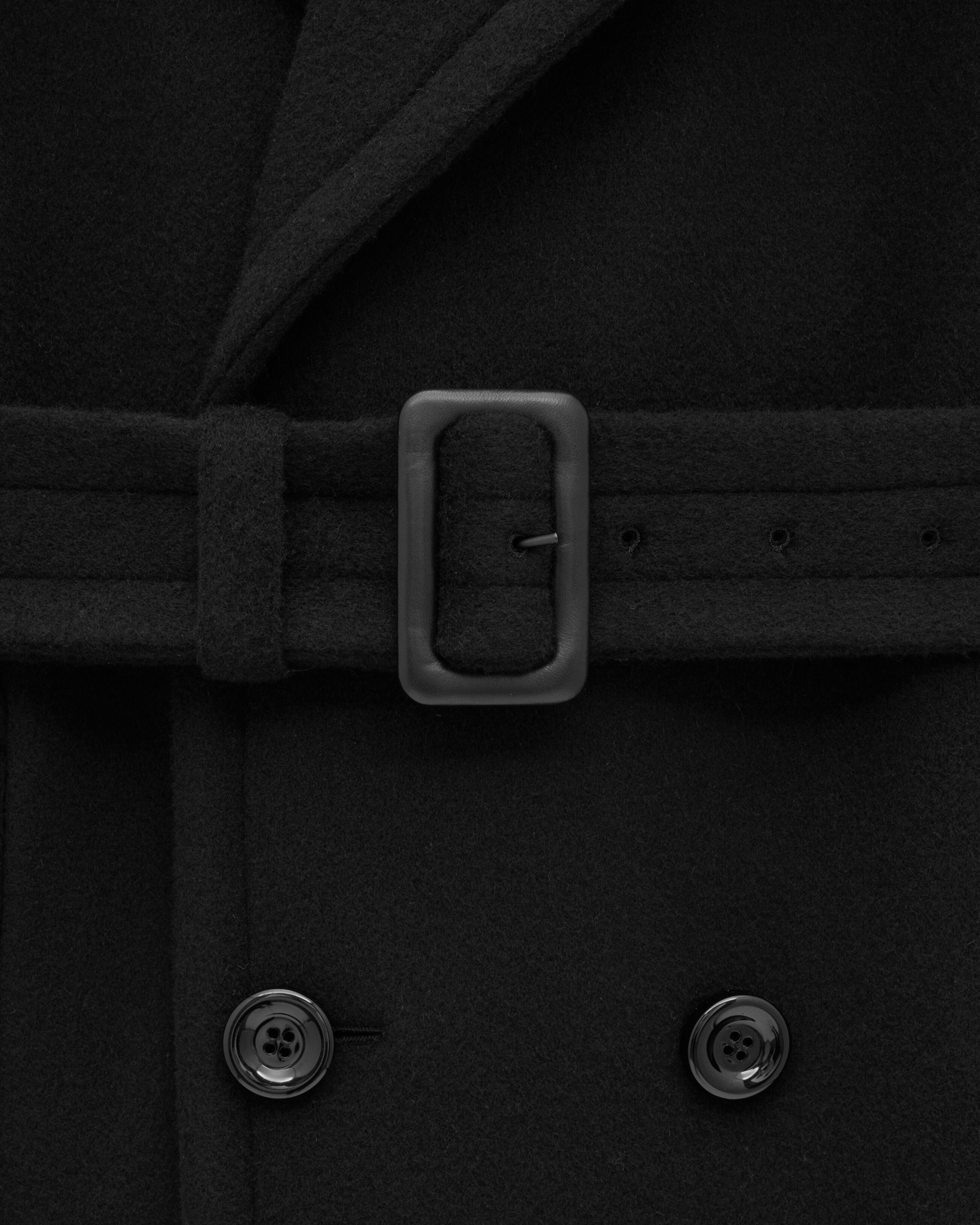 trench coat in wool and cashmere felt