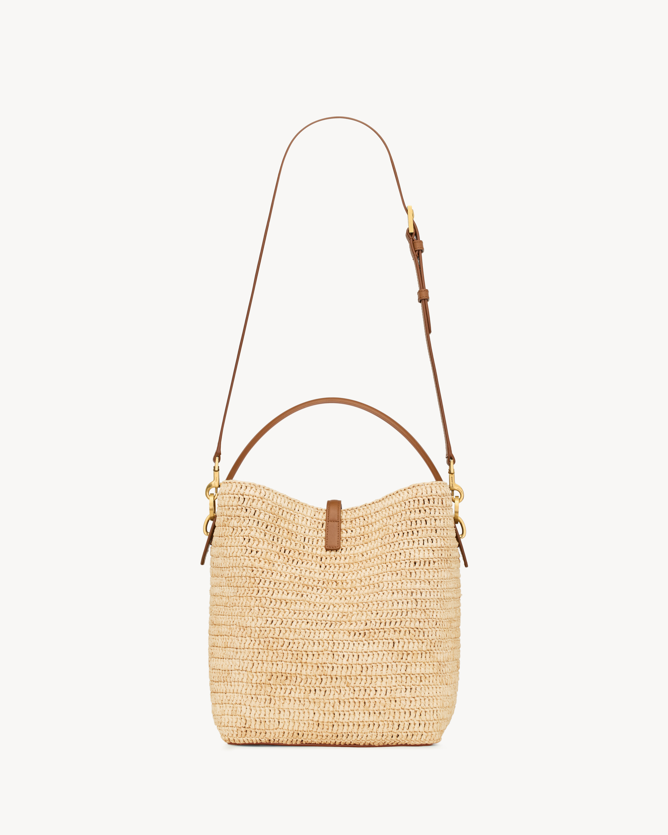 LE 37 in woven raffia and vegetable-tanned leather