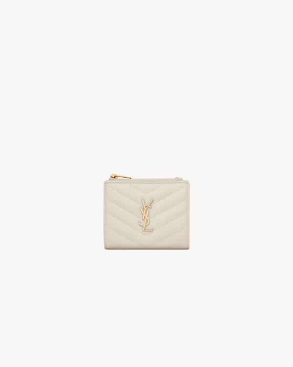 CASSANDRE MATELASSÉ bi-fold wallet in grain de poudre leather