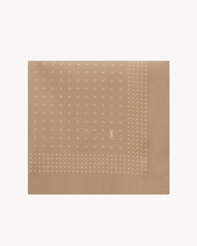 pocket square in dotted silk twill