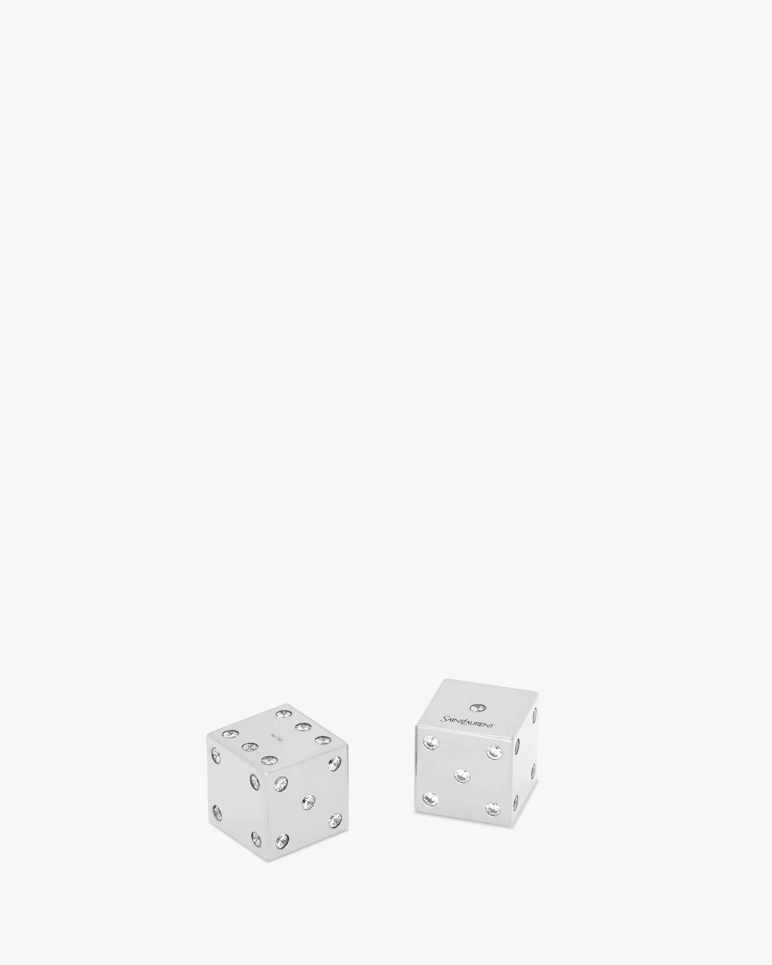 Diamond-embellished dice in 18K grey gold