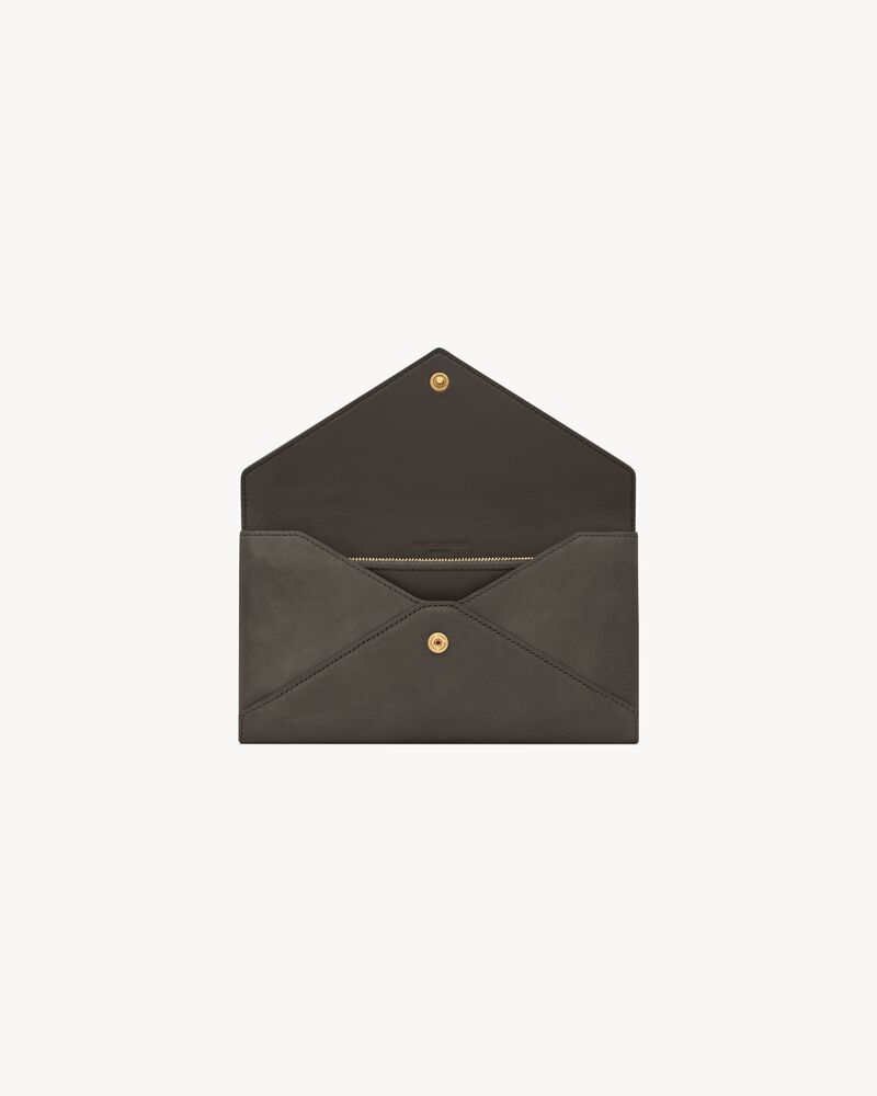 LETTER large wallet in leather