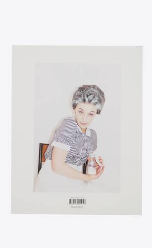 ohne titel a collaboration between juergen teller cindy sherman and marc jacobs