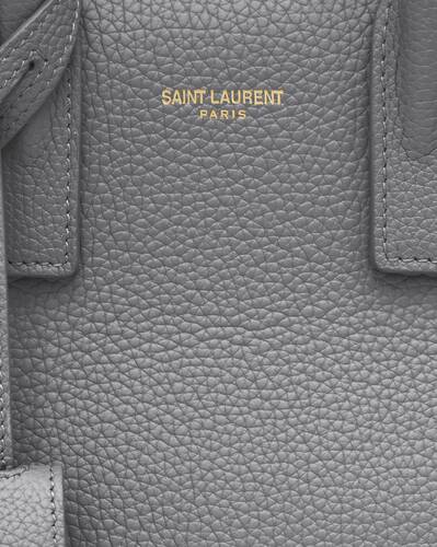 sac de jour nano in supple grained leather