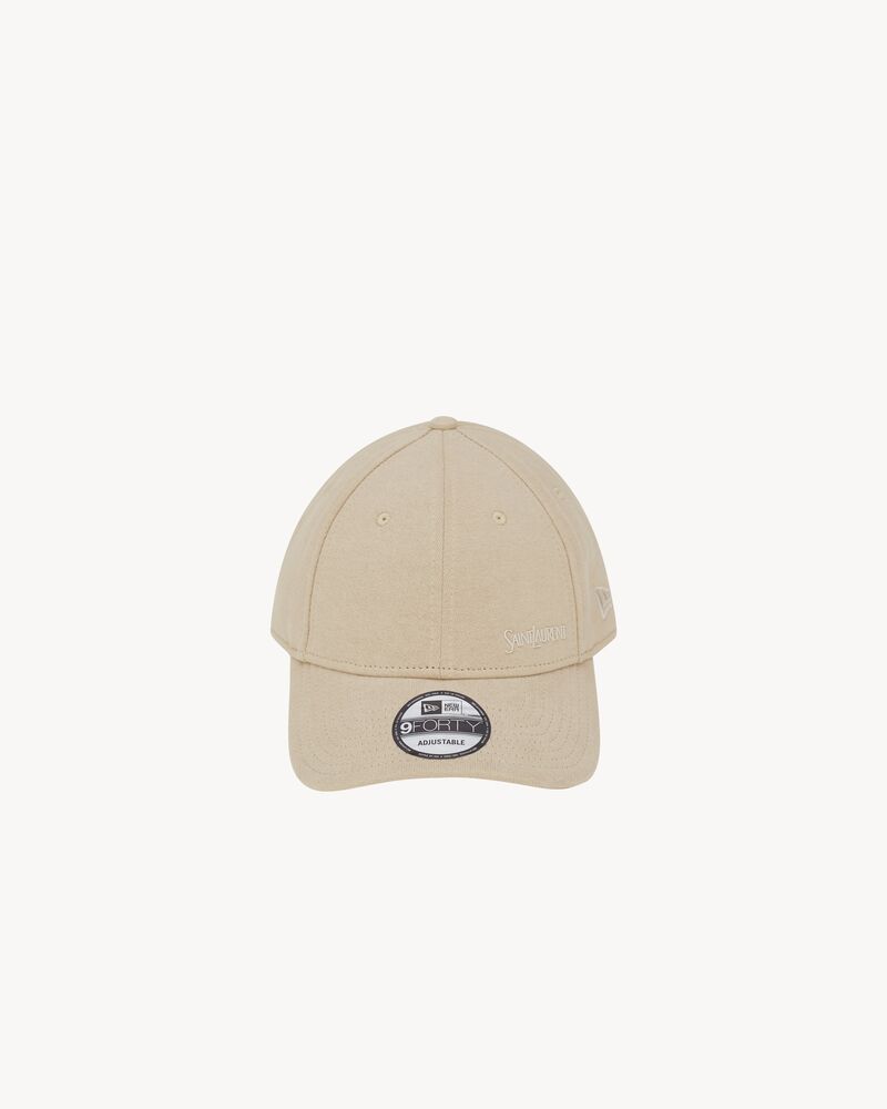 New Era cap in fleece