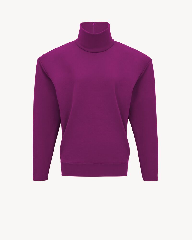 boxy sweatshirt