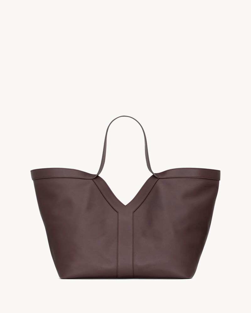 Y tote in leather