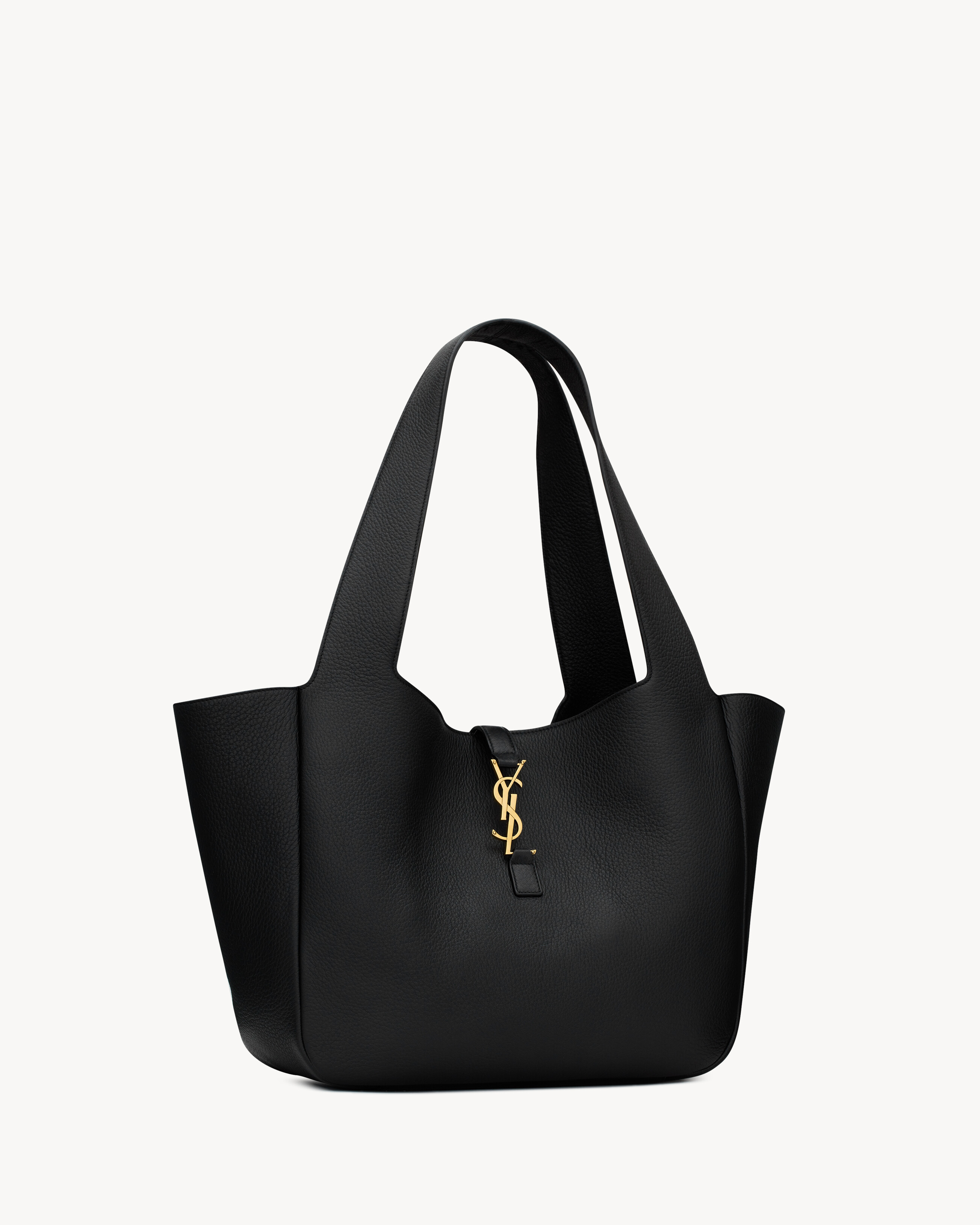 LE 5 À 7 bea in grained leather