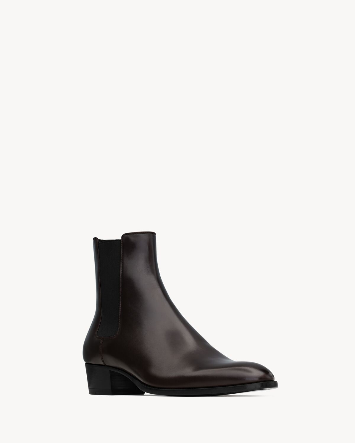 Wyatt chelsea boots in smooth leather