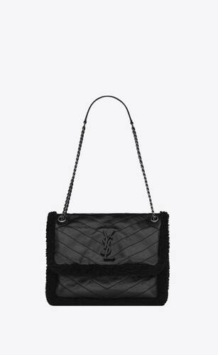 niki medium chain bag in crinkled leather and shearling