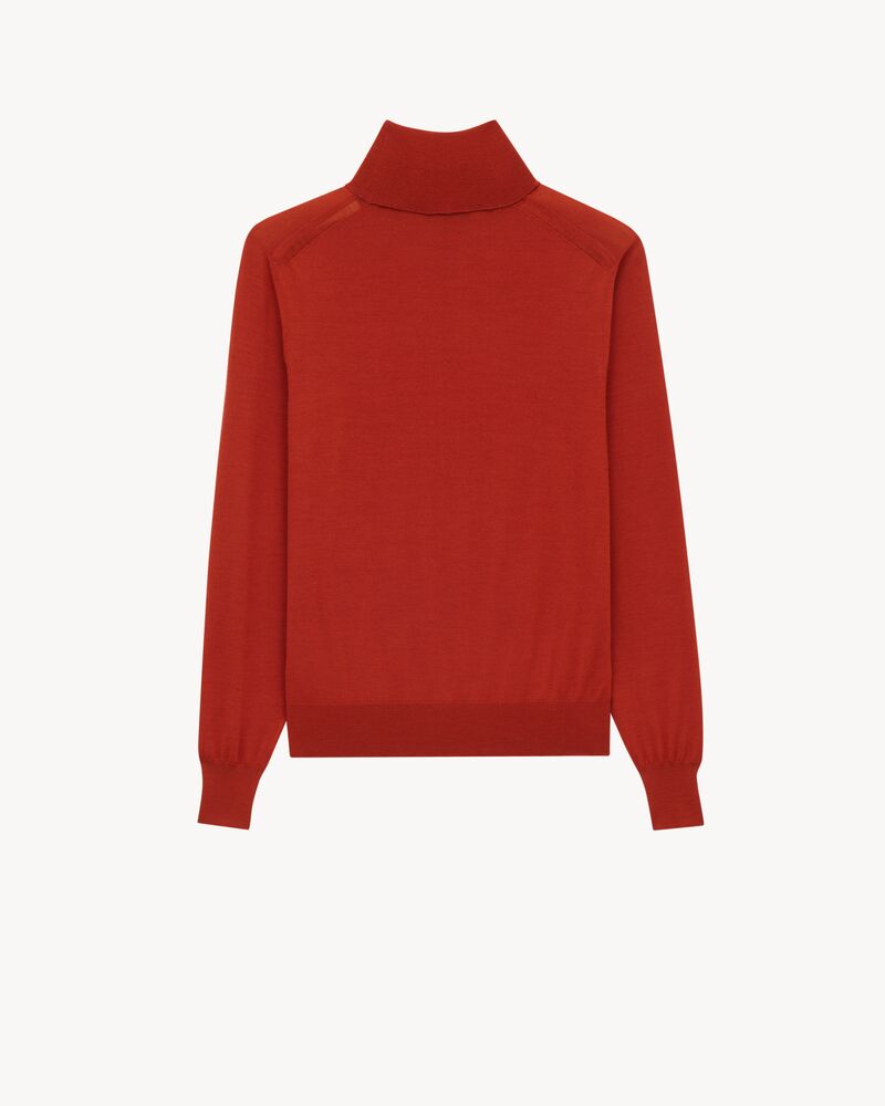 turtleneck in wool