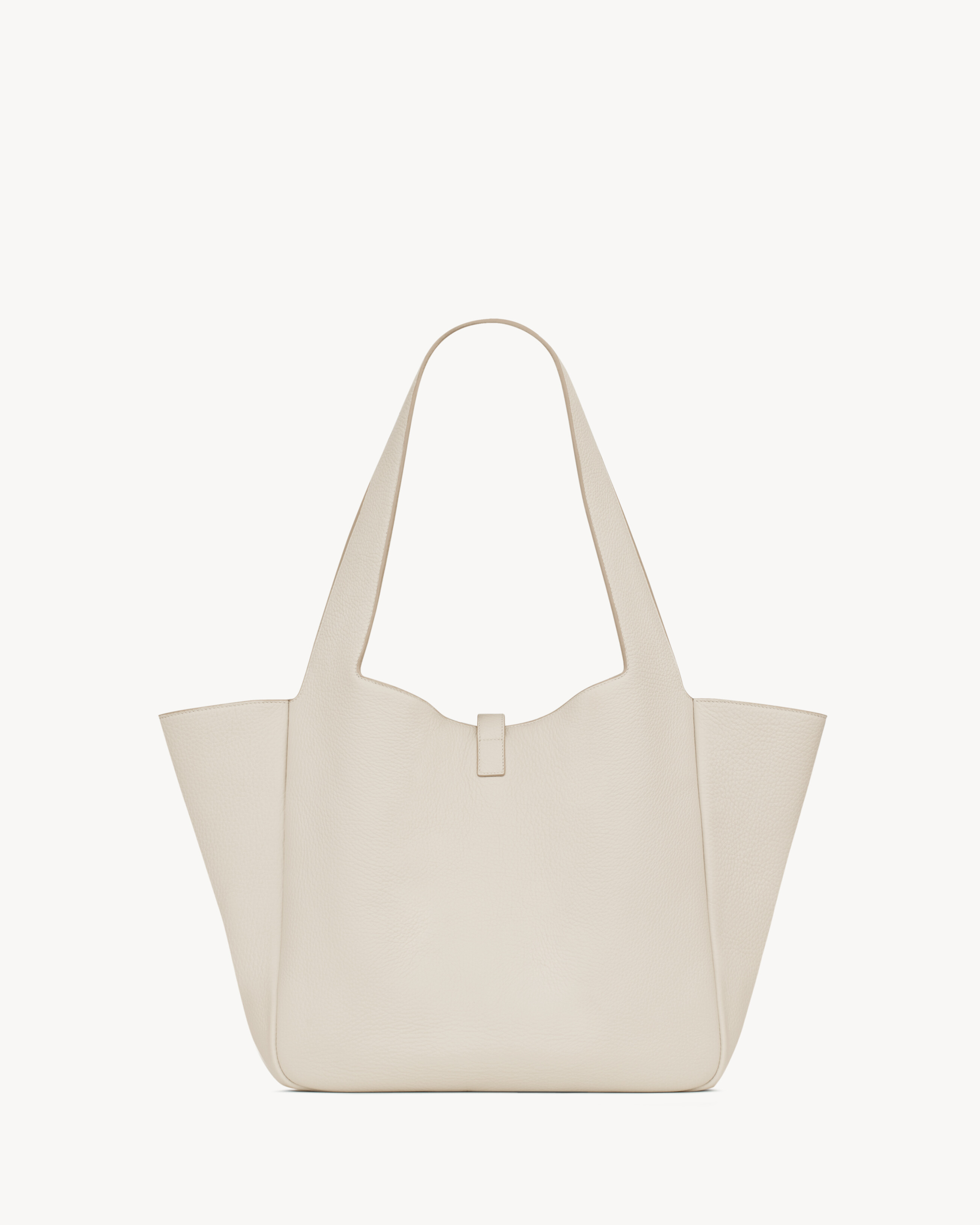 LE 5 À 7 BEA in grained leather