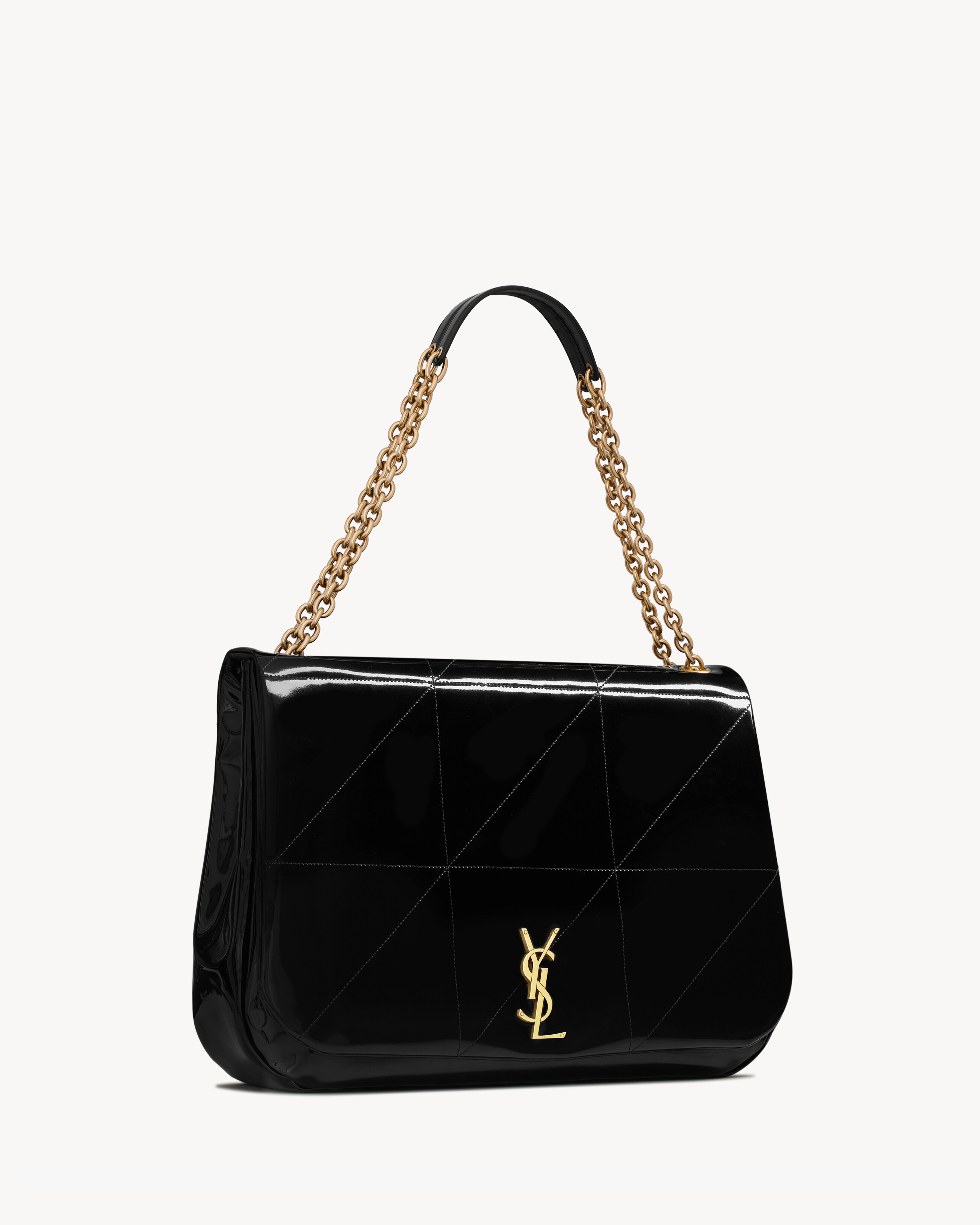 LARGE JAMIE 4.3 in patent effect fabric