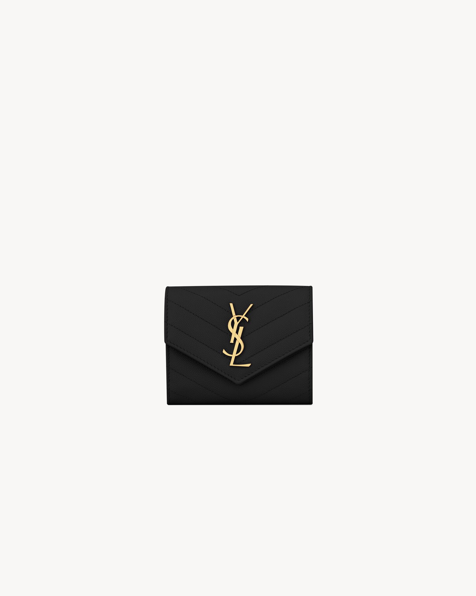 CASSANDRE MATELASSÉ compact tri fold wallet in grain de poudre leather — 403943BOW011000