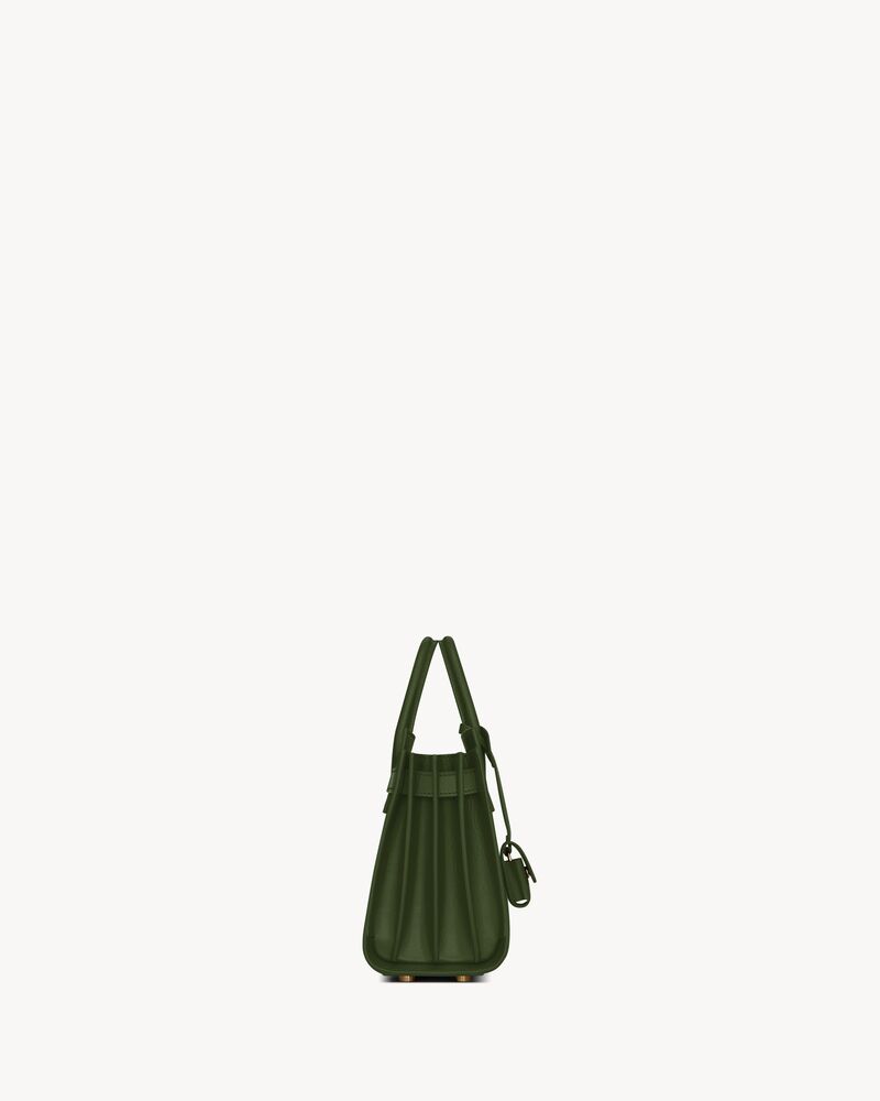 SAC DE JOUR NANO号光滑皮革手袋