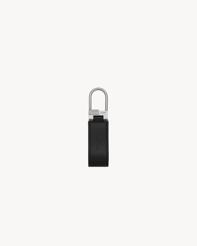 TINY CASSANDRE keyring in shiny leather