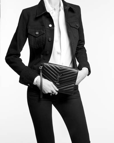 CASSANDRE MATELASSÉ tablet pouch in quilted leather