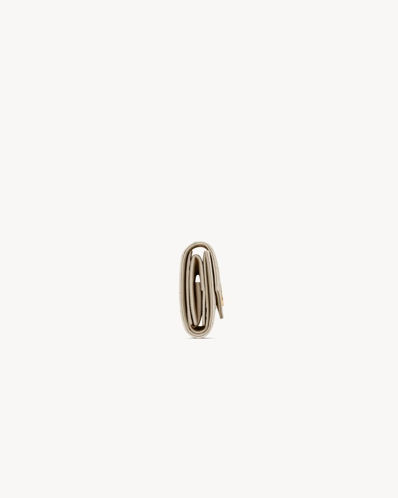 CASSANDRE PORTEFEUILLE À MULTIPLES VOLETS EN CUIR GRAIN DE POUDRE