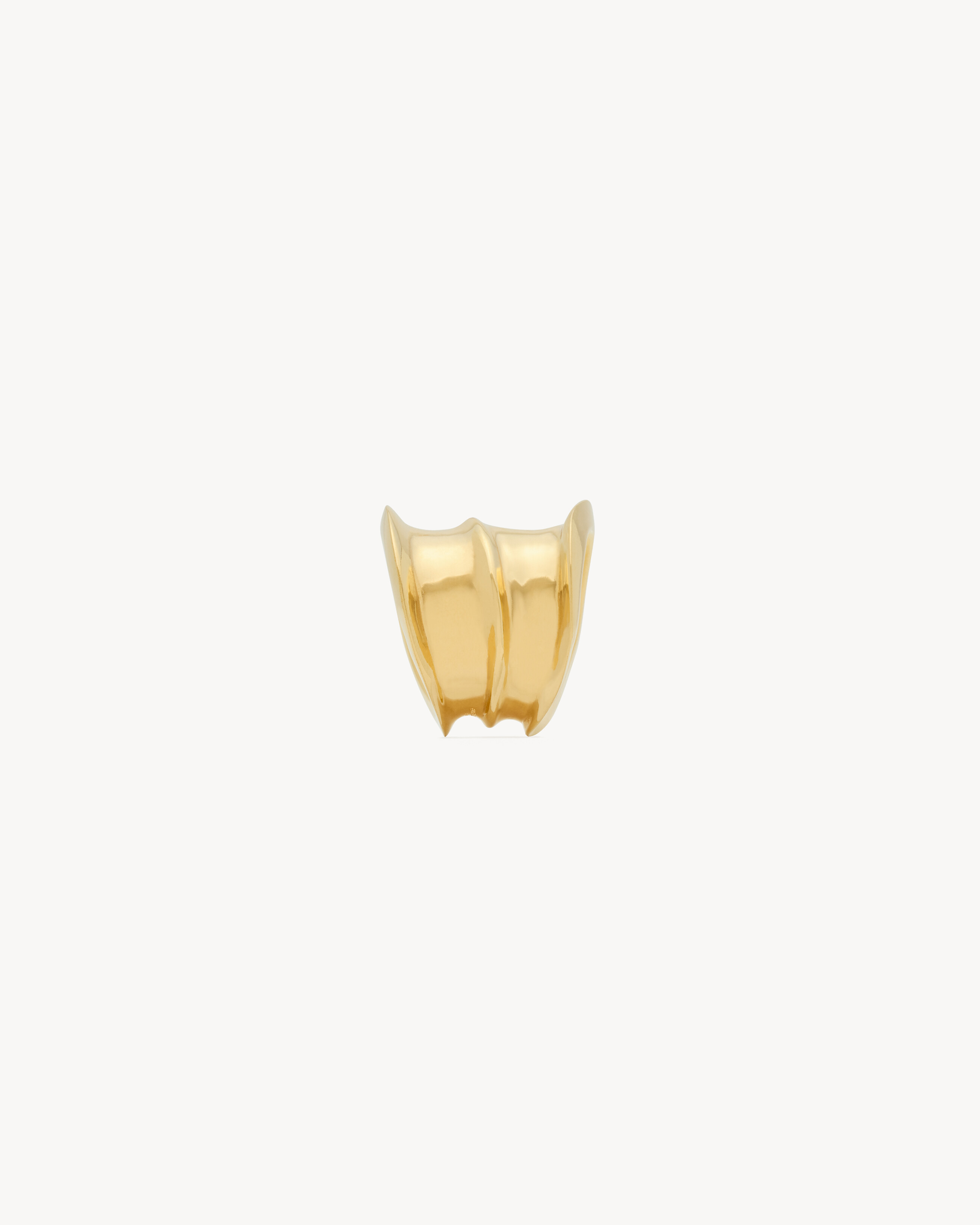 organic ring in metal
