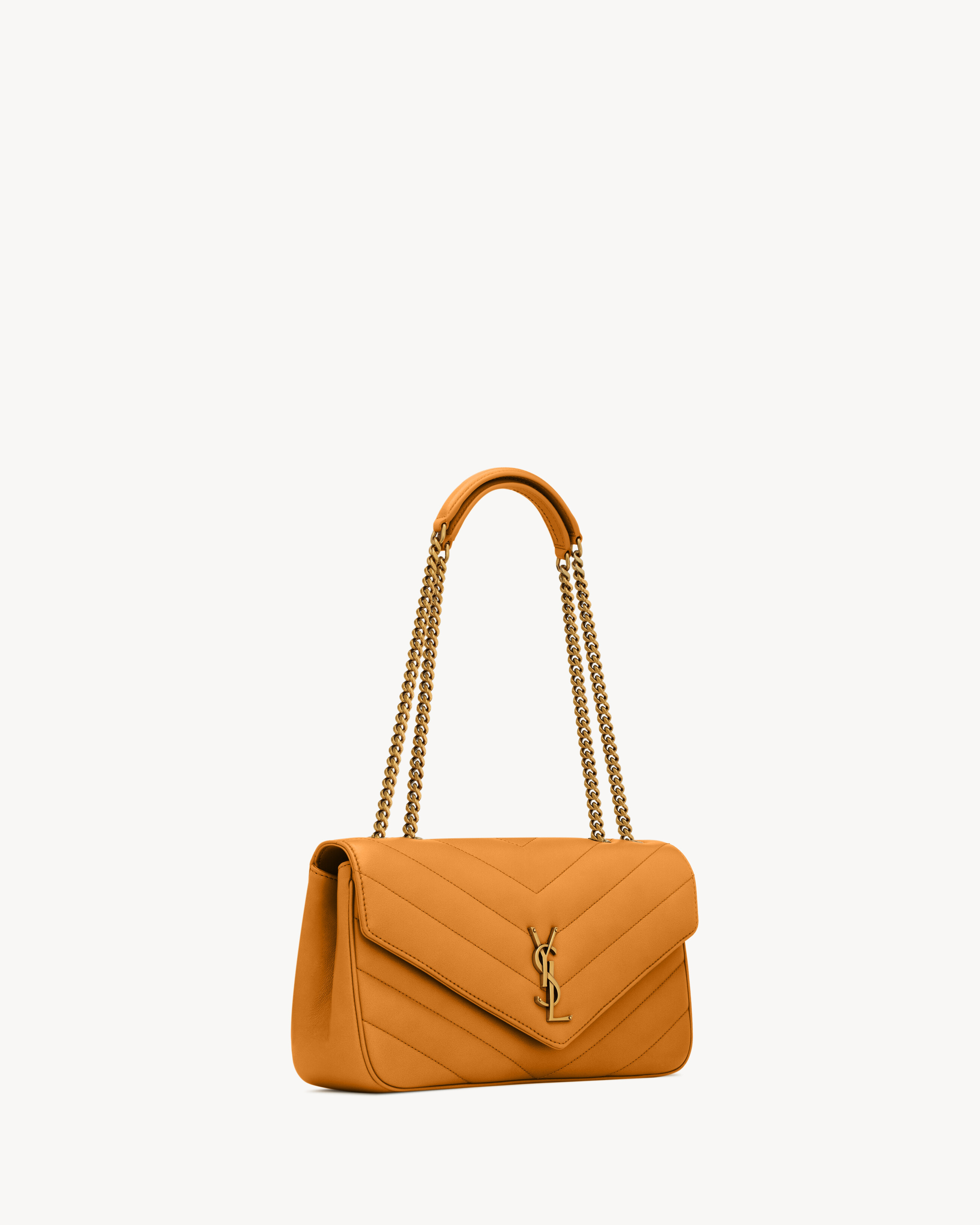 LOULOU medium in MATELASSÉ lambskin