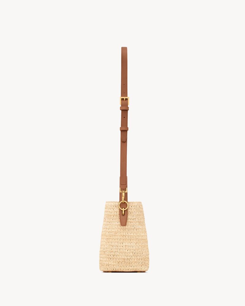 LE 37 small in raffia