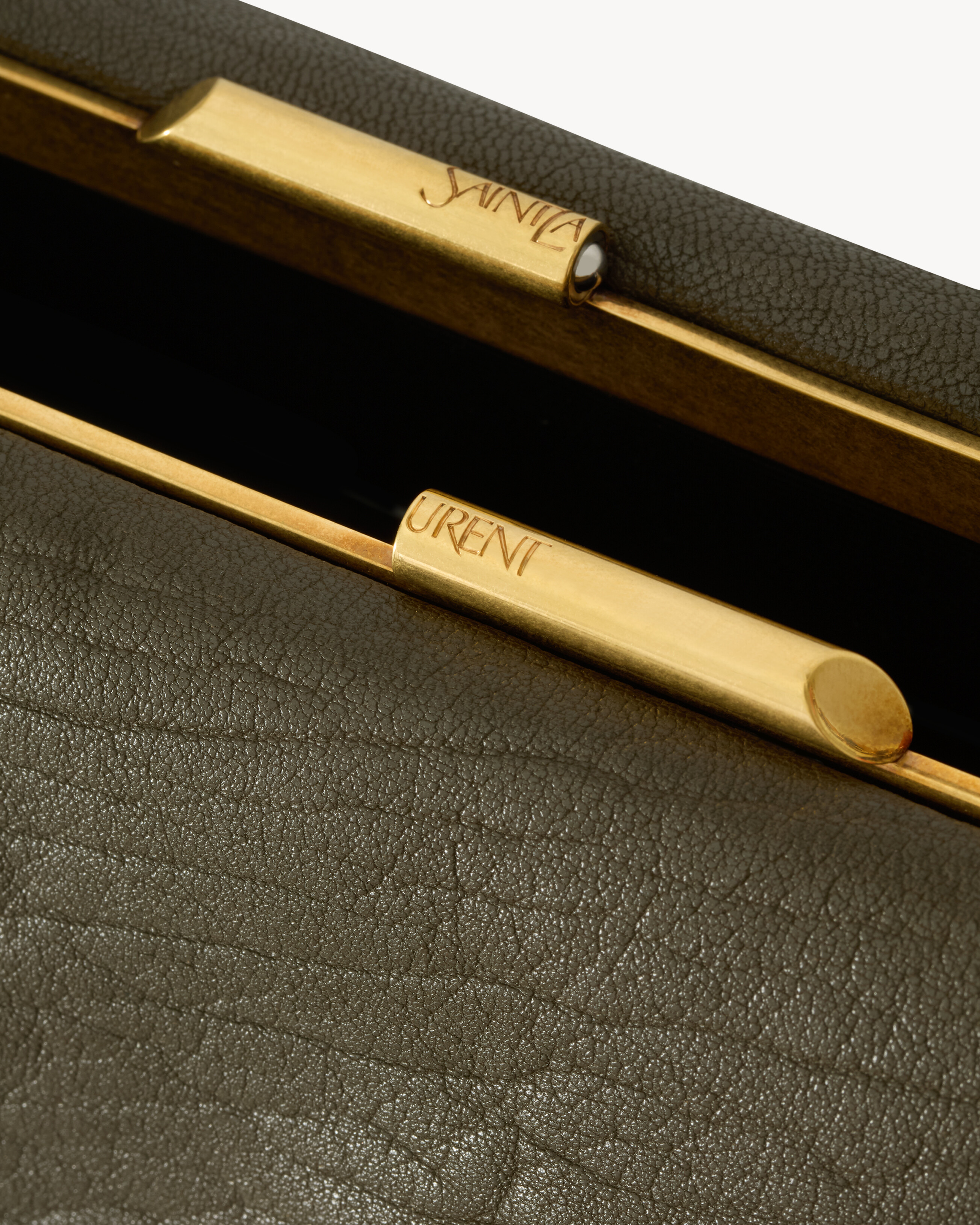 SAINT LAURENT CLUTCH large in lambskin