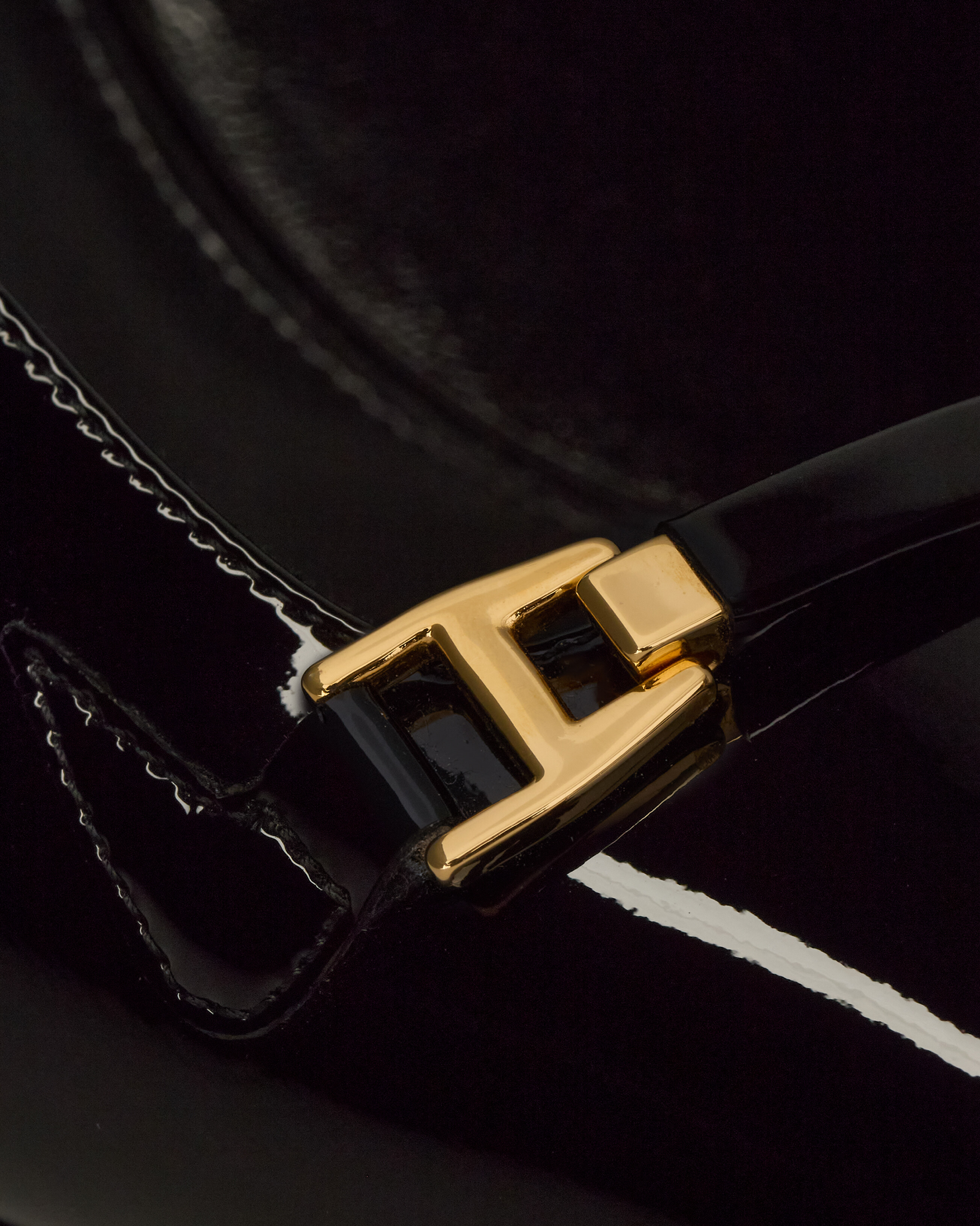 CARINE slingback pumps in patent leather