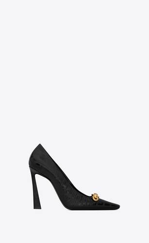 severine pumps in crocodile-embossed patent leather