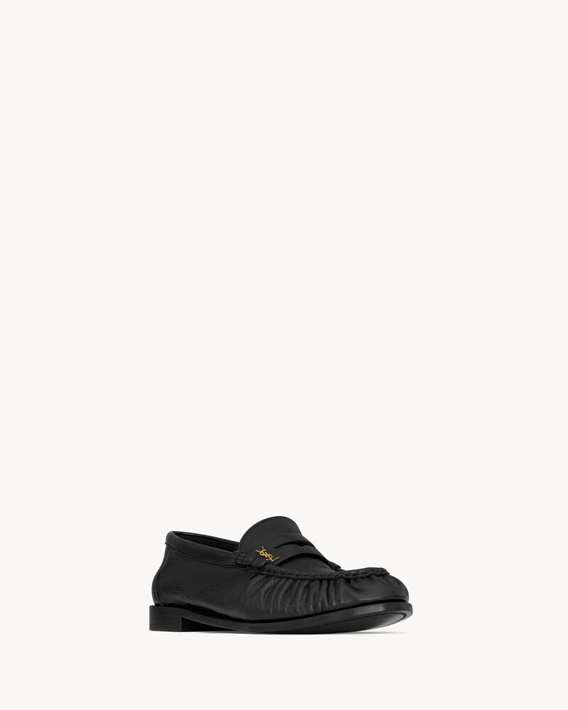 le loafer penny slippers in shiny creased leather