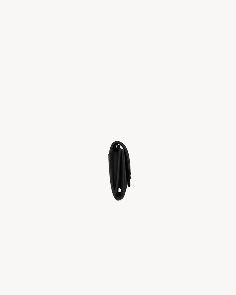 CASSANDRE MATELASSÉ compact tri fold wallet in grain de poudre leather
