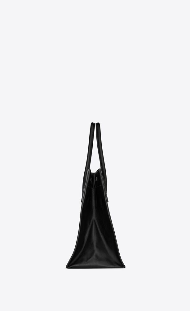 Shop Saint Laurent CABAS RIVE GAUCHE RIVE GAUCHE SMALL TOTE BAG IN SMOOTH  LEATHER (686266CWTFE1000) by Amery Shop