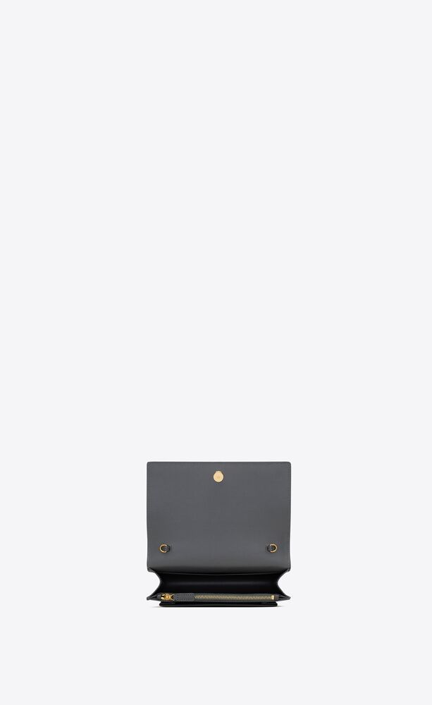 Sunset chain wallet in COATED BARK LEATHER | Saint Laurent | YSL.com