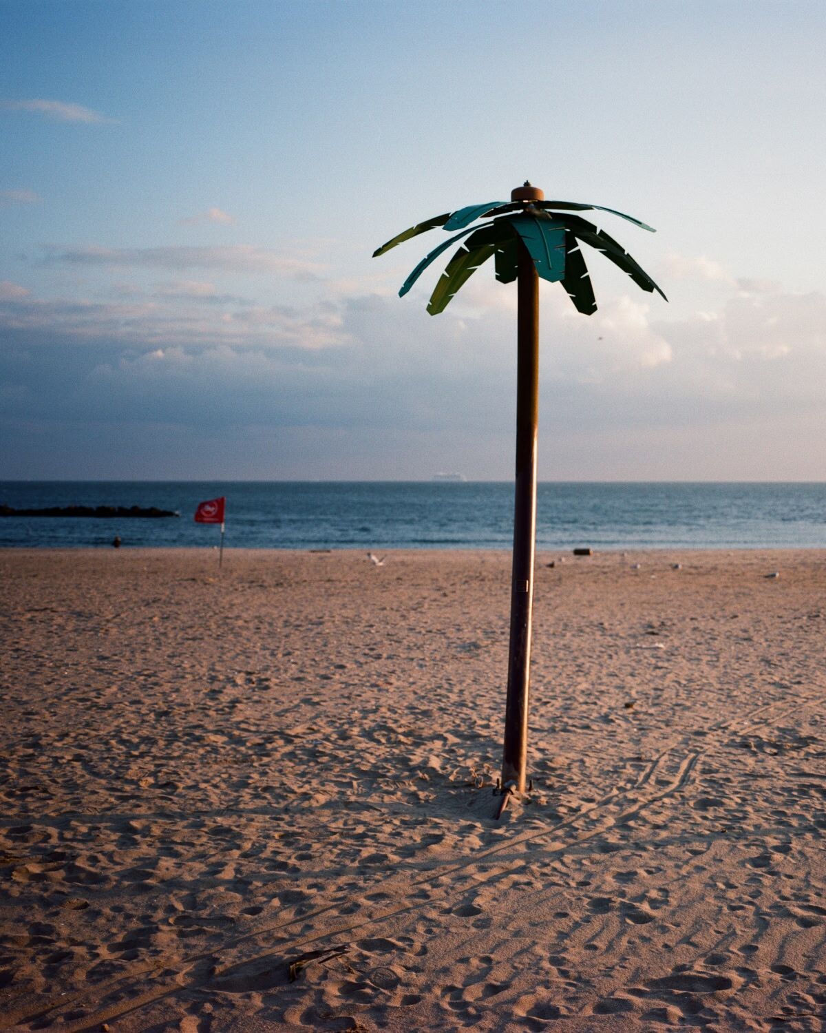 Hero Image > Neil Faveris-Essadi exhibition