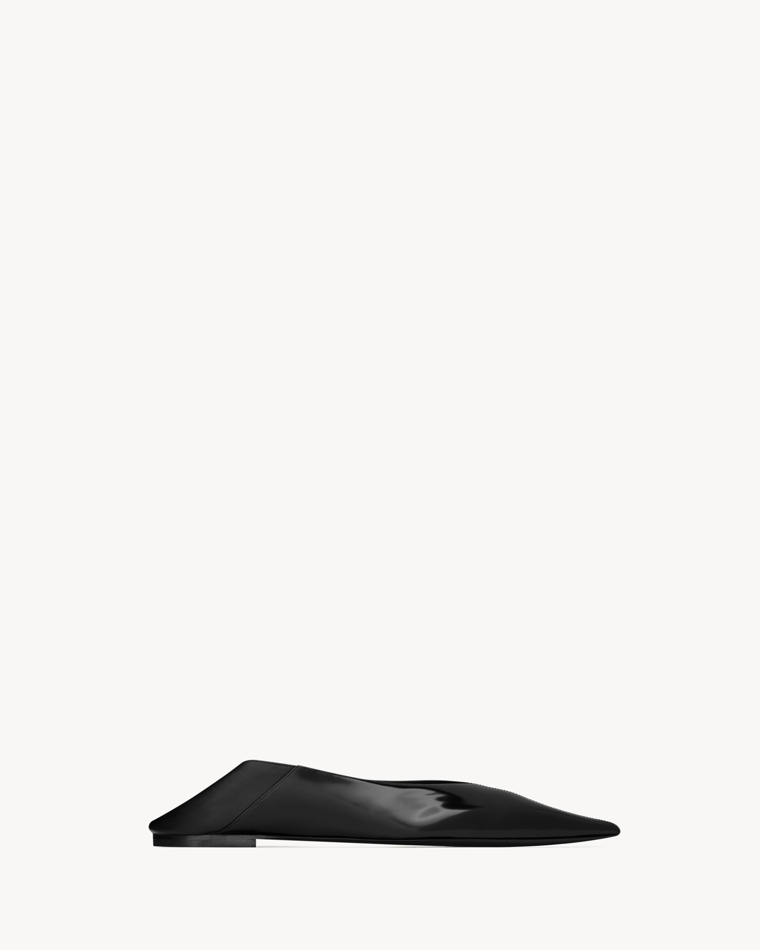 NOUR slippers in leather