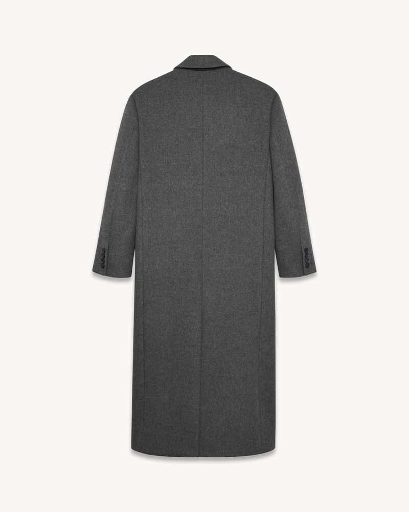 oversized coat in wool