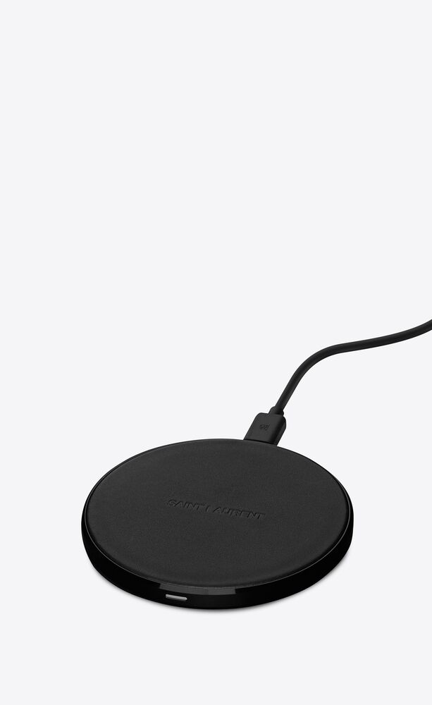 bang & olufsen socle de charge beoplay