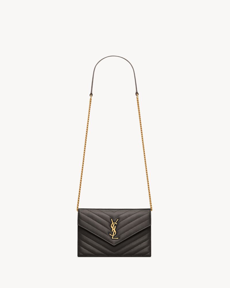 CASSANDRE envelope chain wallet in lambskin