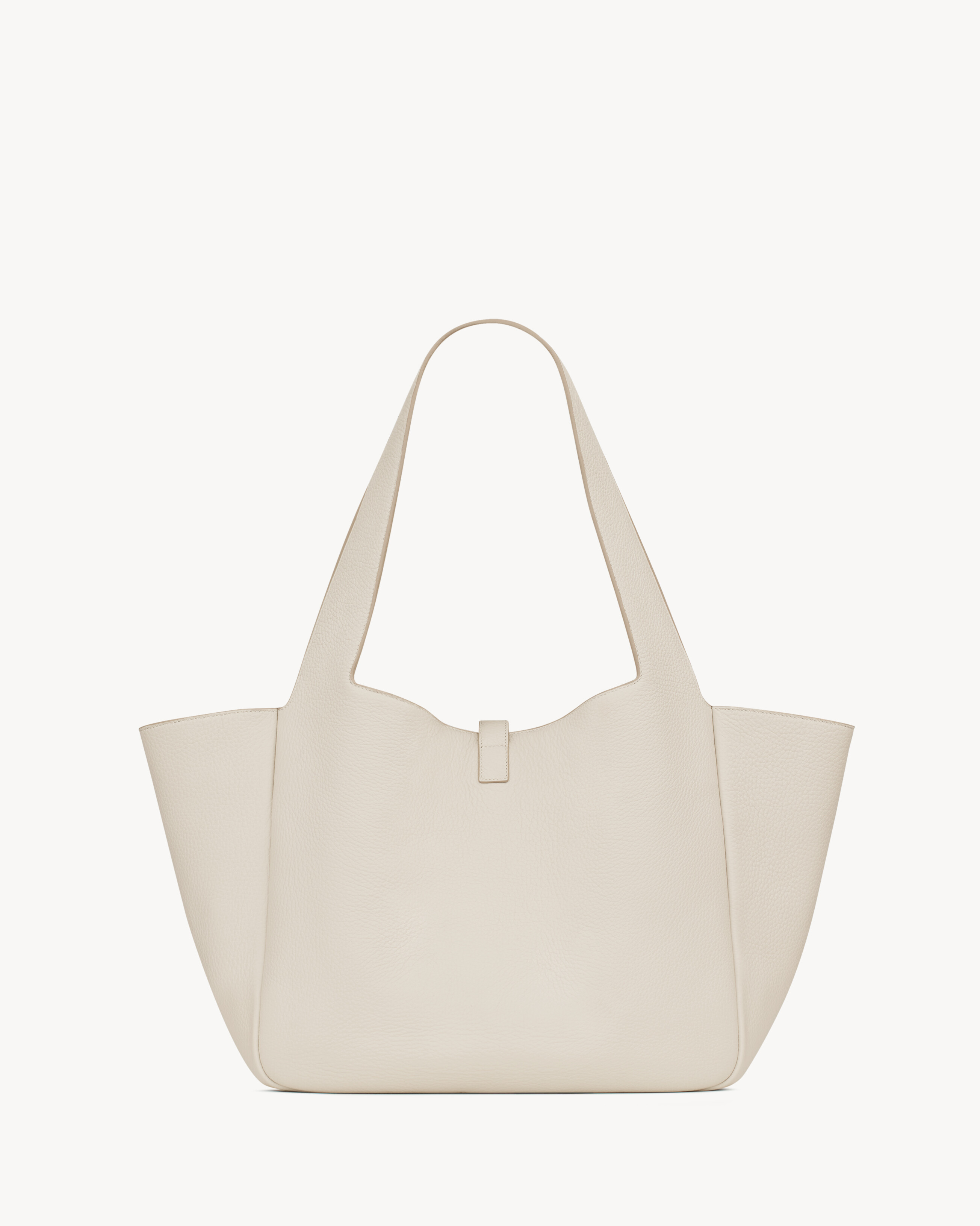 LE 5 À 7 BEA in grained leather