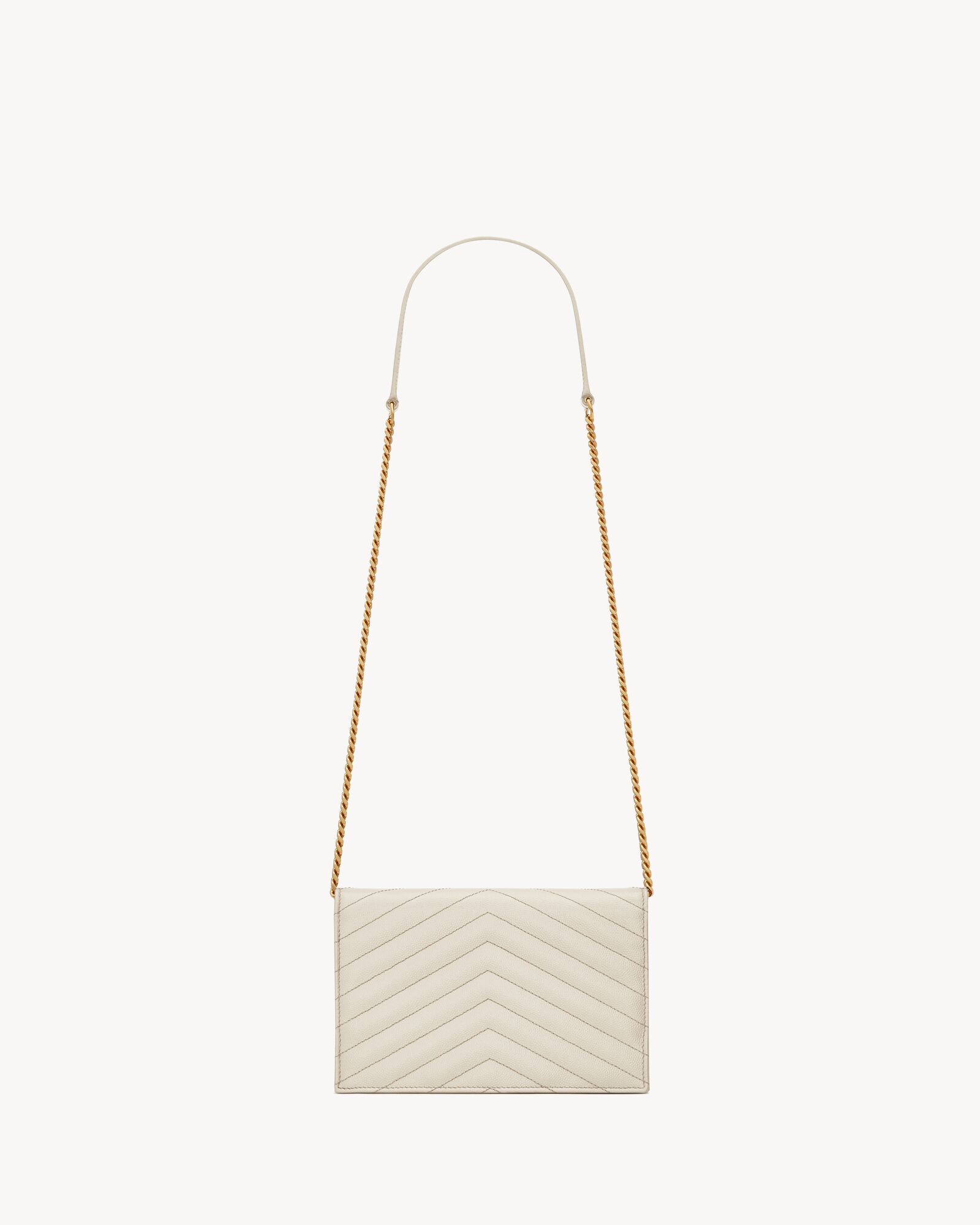 CASSANDRE ENVELOPE CHAIN WALLET IN GRAIN DE POUDRE LEATHER | Saint ...