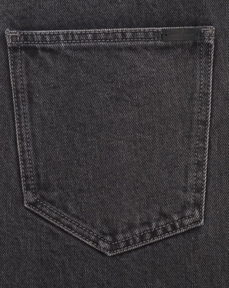 V-waist long baggy jeans in 90'S black denim | Saint Laurent | YSL.com