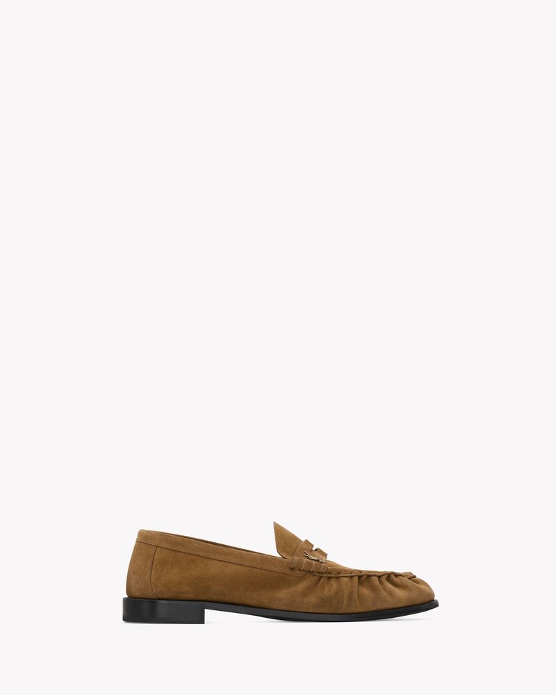 LE LOAFER supple in suede