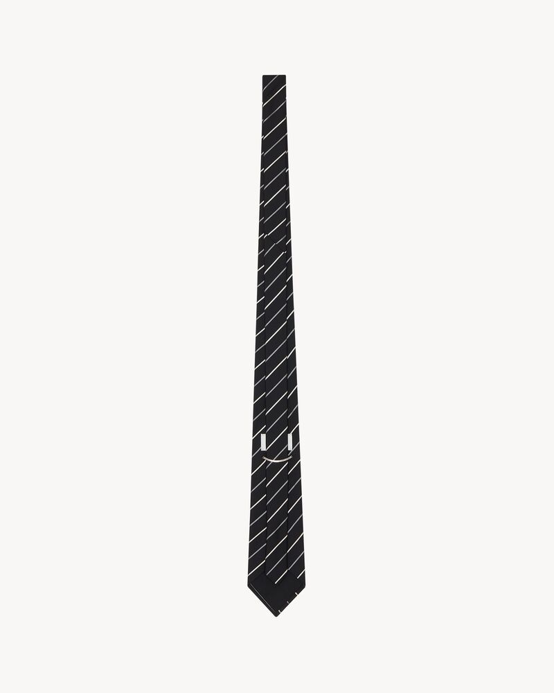 wide tie in striped silk jacquard