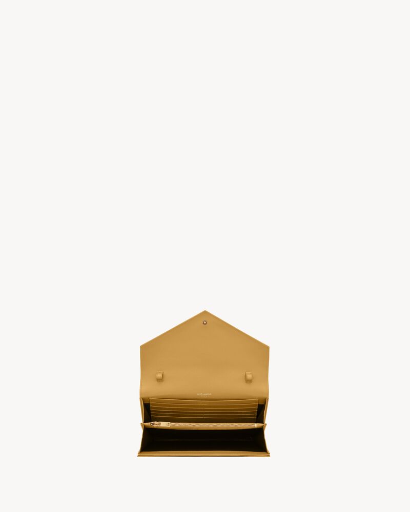 cassandre matelassé chain wallet in grain de poudre embossed leather