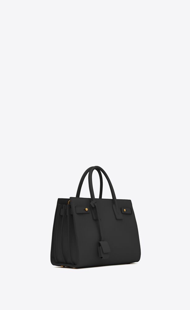 sac de jour baby in supple grained leather