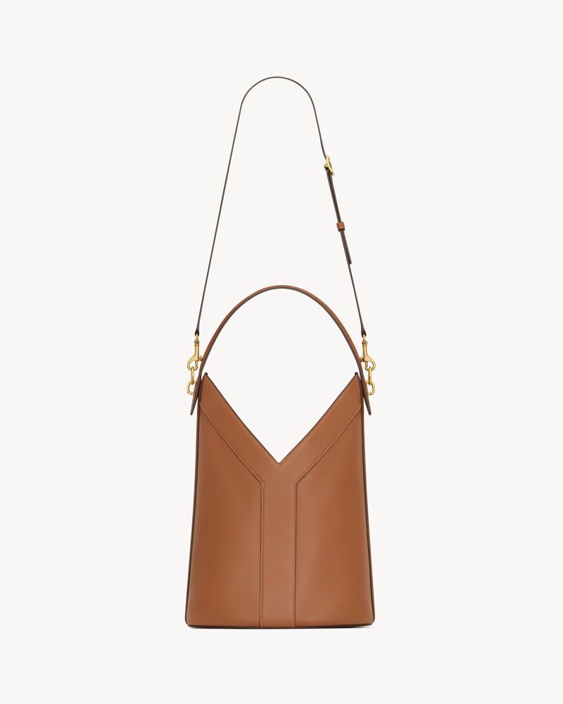 Y top-handle bucket in leather
