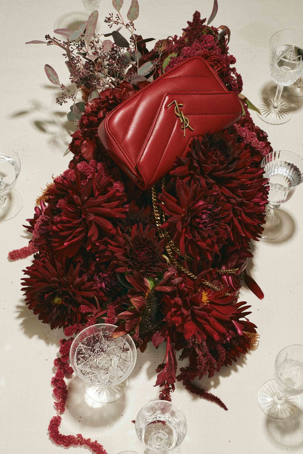 GIFTS SHOP END OF YEAR WAVE 2 > Single 7 LOULOU