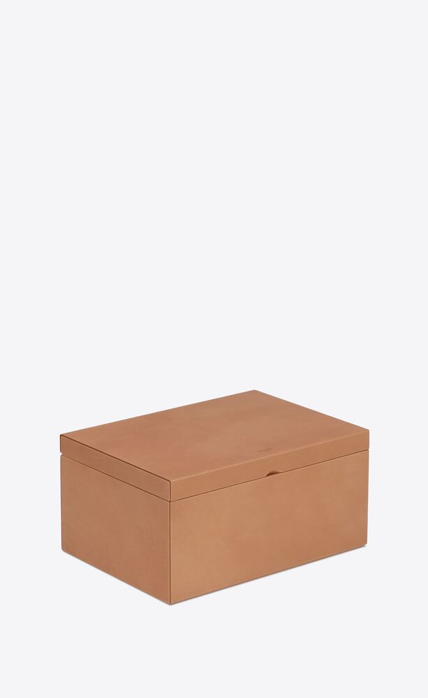 box in vegetable-tanned leather