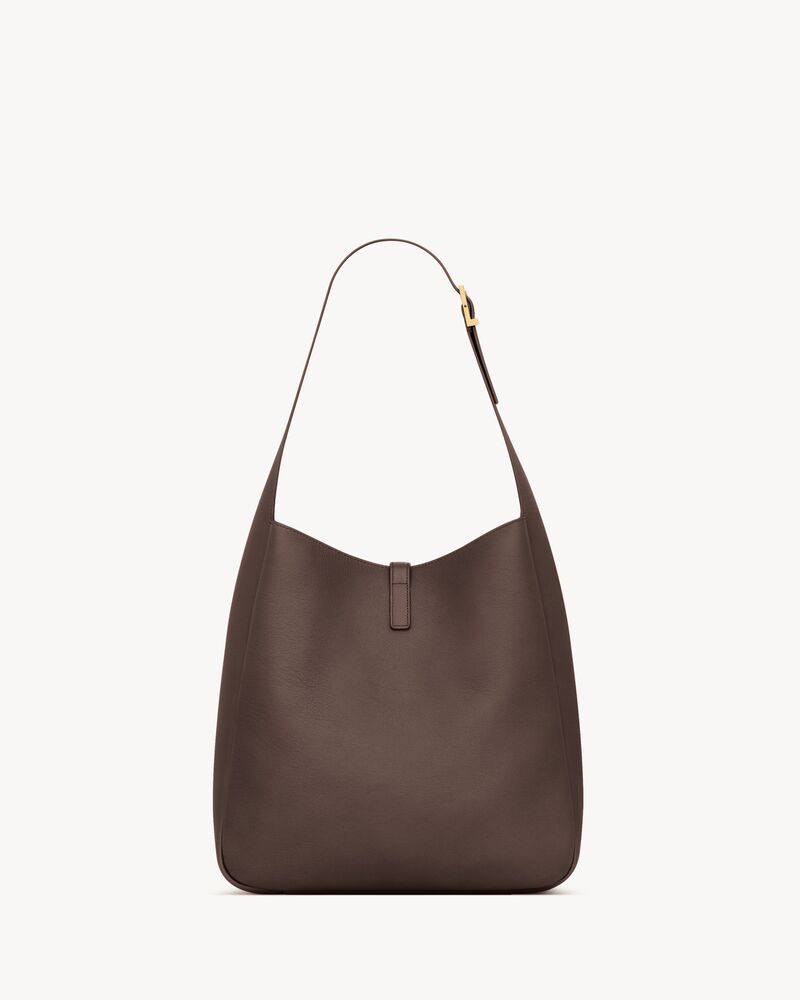 LE 5 À 7 supple large in grained leather